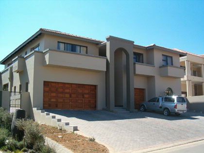 MEYERSDAL-DS HOUSE IN NATURE ESTATE, MEYERSDAL EXT 4